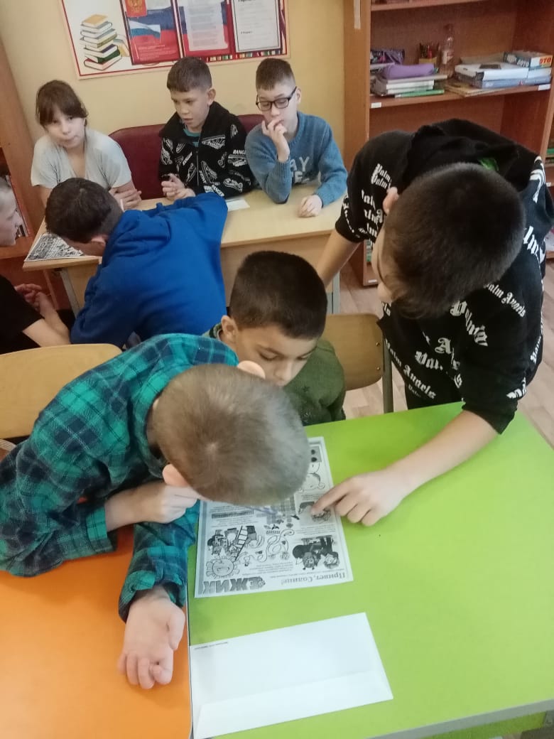 Подари праздник младшему школьнику.